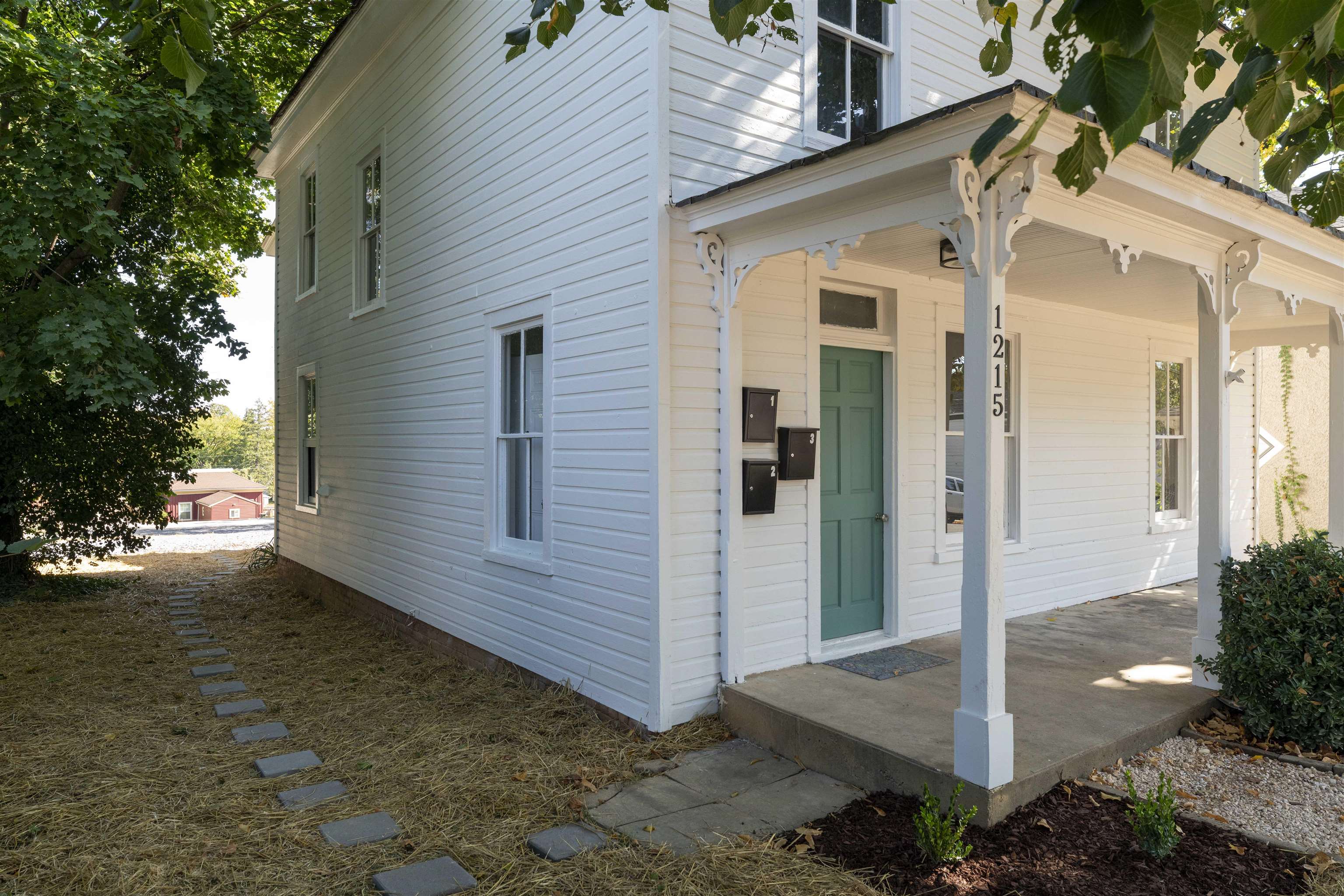 1215 WALNUT ST, STAUNTON, Virginia 24401, ,Residential,1215 WALNUT ST,669847 MLS # 669847