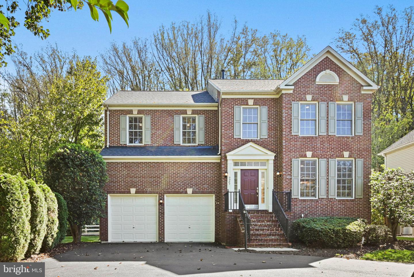 9927 MILES STONE CT, VIENNA, Virginia 22181, 4 Bedrooms Bedrooms, ,3 BathroomsBathrooms,Residential,For sale,9927 MILES STONE CT,VAFX2244256 MLS # VAFX2244256