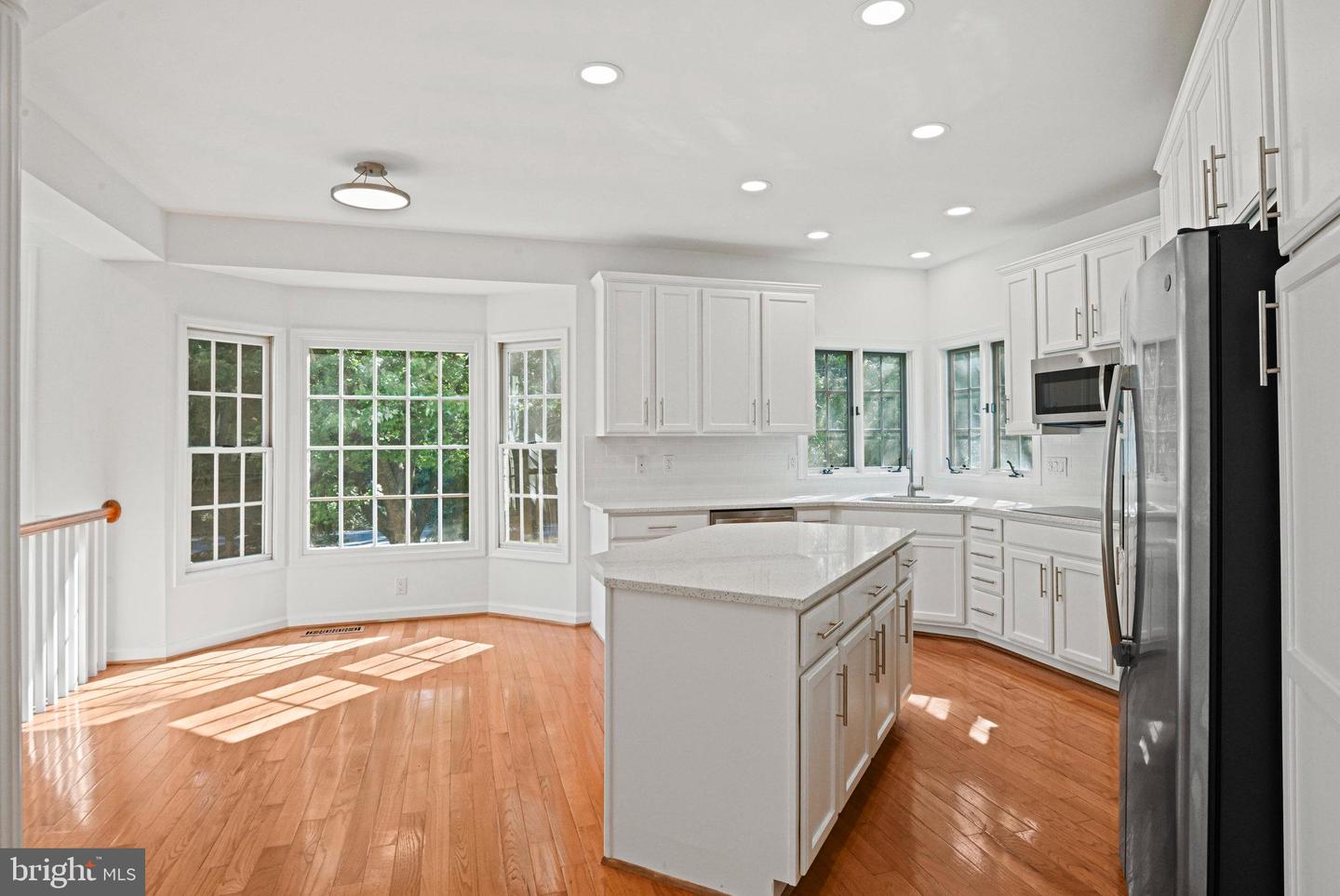 9927 MILES STONE CT, VIENNA, Virginia 22181, 4 Bedrooms Bedrooms, ,3 BathroomsBathrooms,Residential,For sale,9927 MILES STONE CT,VAFX2244256 MLS # VAFX2244256