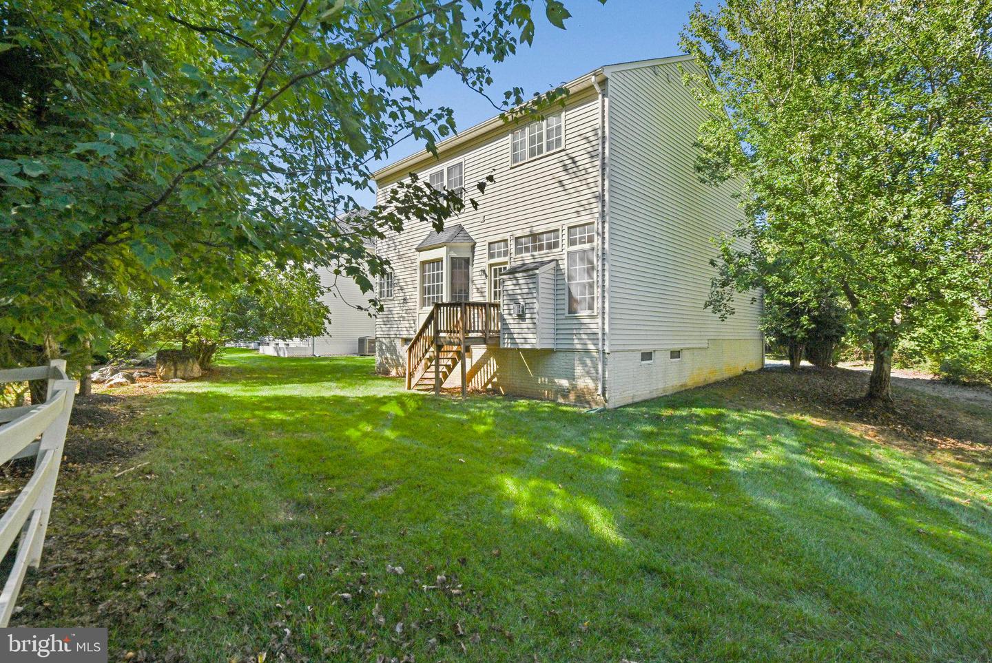 9927 MILES STONE CT, VIENNA, Virginia 22181, 4 Bedrooms Bedrooms, ,3 BathroomsBathrooms,Residential,For sale,9927 MILES STONE CT,VAFX2244256 MLS # VAFX2244256