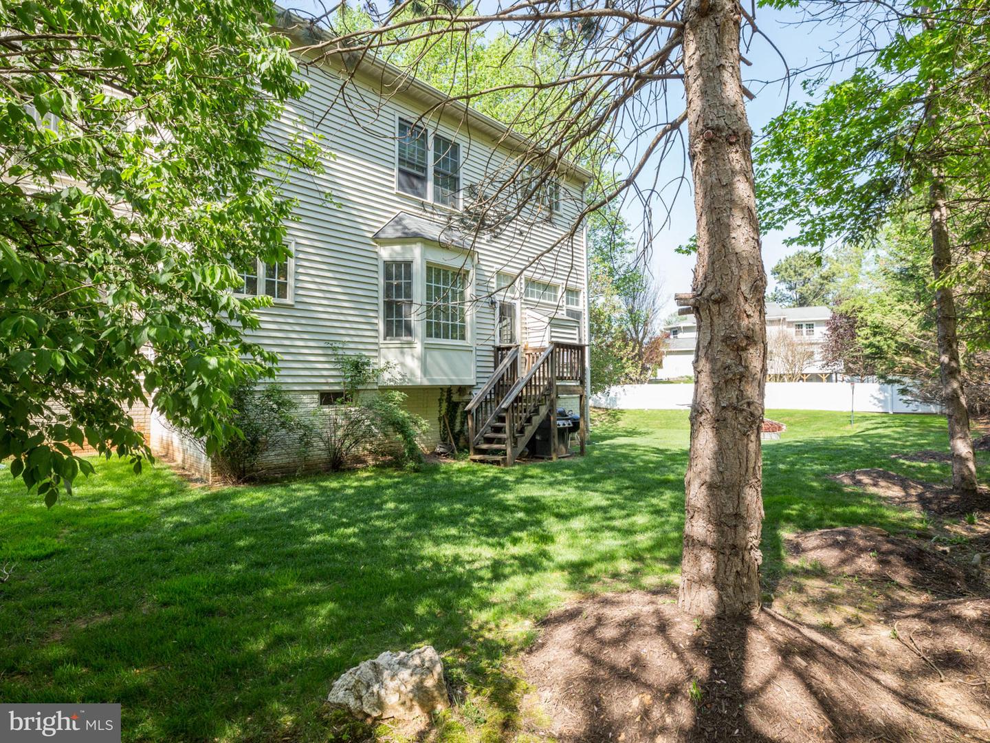 9927 MILES STONE CT, VIENNA, Virginia 22181, 4 Bedrooms Bedrooms, ,3 BathroomsBathrooms,Residential,For sale,9927 MILES STONE CT,VAFX2244256 MLS # VAFX2244256