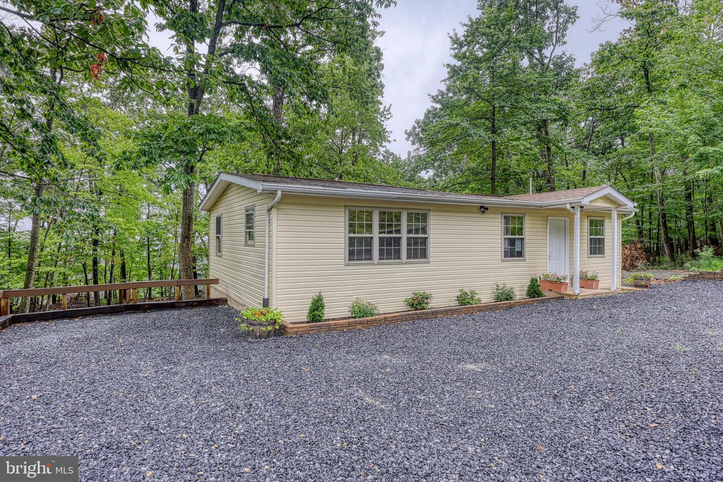 303 FOX TRL, WINCHESTER, Virginia 22601, 2 Bedrooms Bedrooms, ,1 BathroomBathrooms,Residential,For sale,303 FOX TRL,VAFV2035540 MLS # VAFV2035540