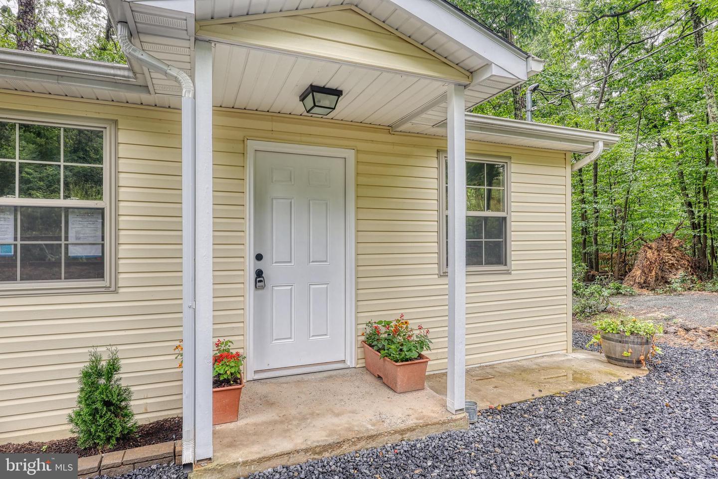 303 FOX TRL, WINCHESTER, Virginia 22601, 2 Bedrooms Bedrooms, ,1 BathroomBathrooms,Residential,For sale,303 FOX TRL,VAFV2035540 MLS # VAFV2035540