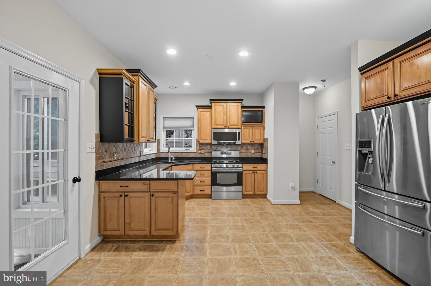 121 WATERSIDE LN, CROSS JUNCTION, Virginia 22625, 3 Bedrooms Bedrooms, ,2 BathroomsBathrooms,Residential,For sale,121 WATERSIDE LN,VAFV2035734 MLS # VAFV2035734