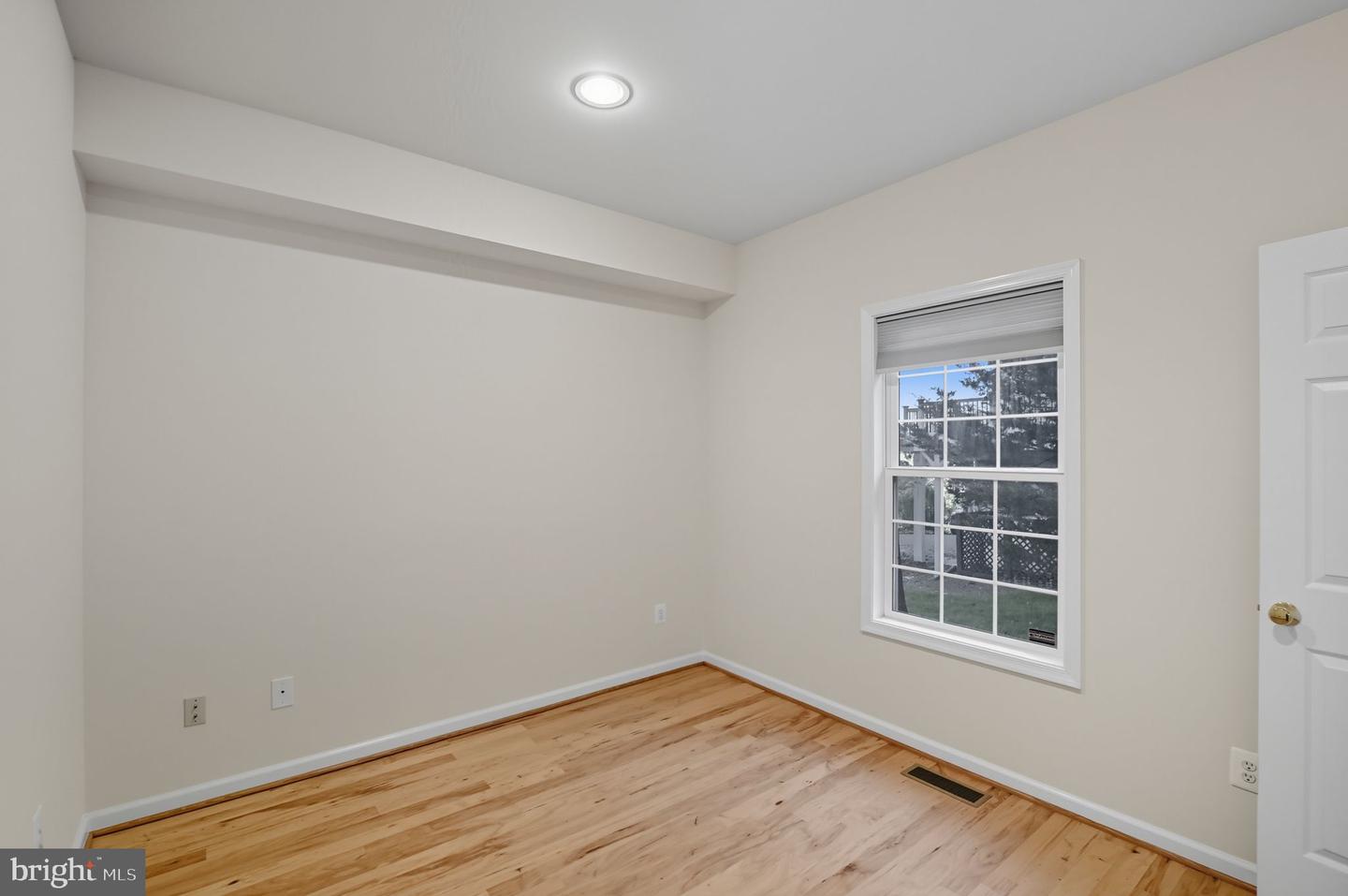 121 WATERSIDE LN, CROSS JUNCTION, Virginia 22625, 3 Bedrooms Bedrooms, ,2 BathroomsBathrooms,Residential,For sale,121 WATERSIDE LN,VAFV2035734 MLS # VAFV2035734