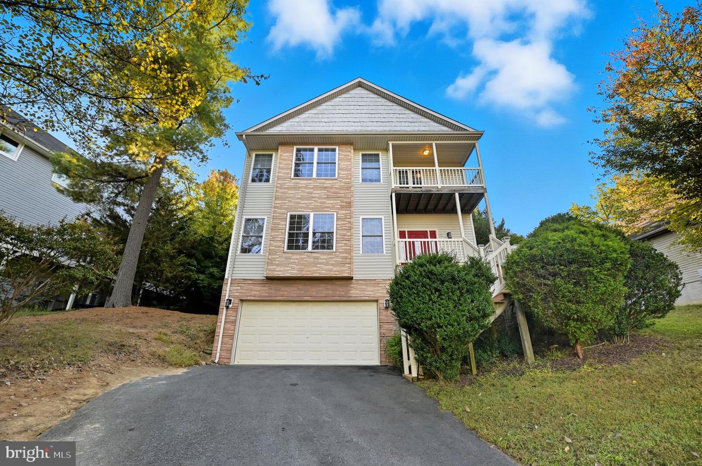 121 WATERSIDE LN, CROSS JUNCTION, Virginia 22625, 3 Bedrooms Bedrooms, ,2 BathroomsBathrooms,Residential,For sale,121 WATERSIDE LN,VAFV2035734 MLS # VAFV2035734