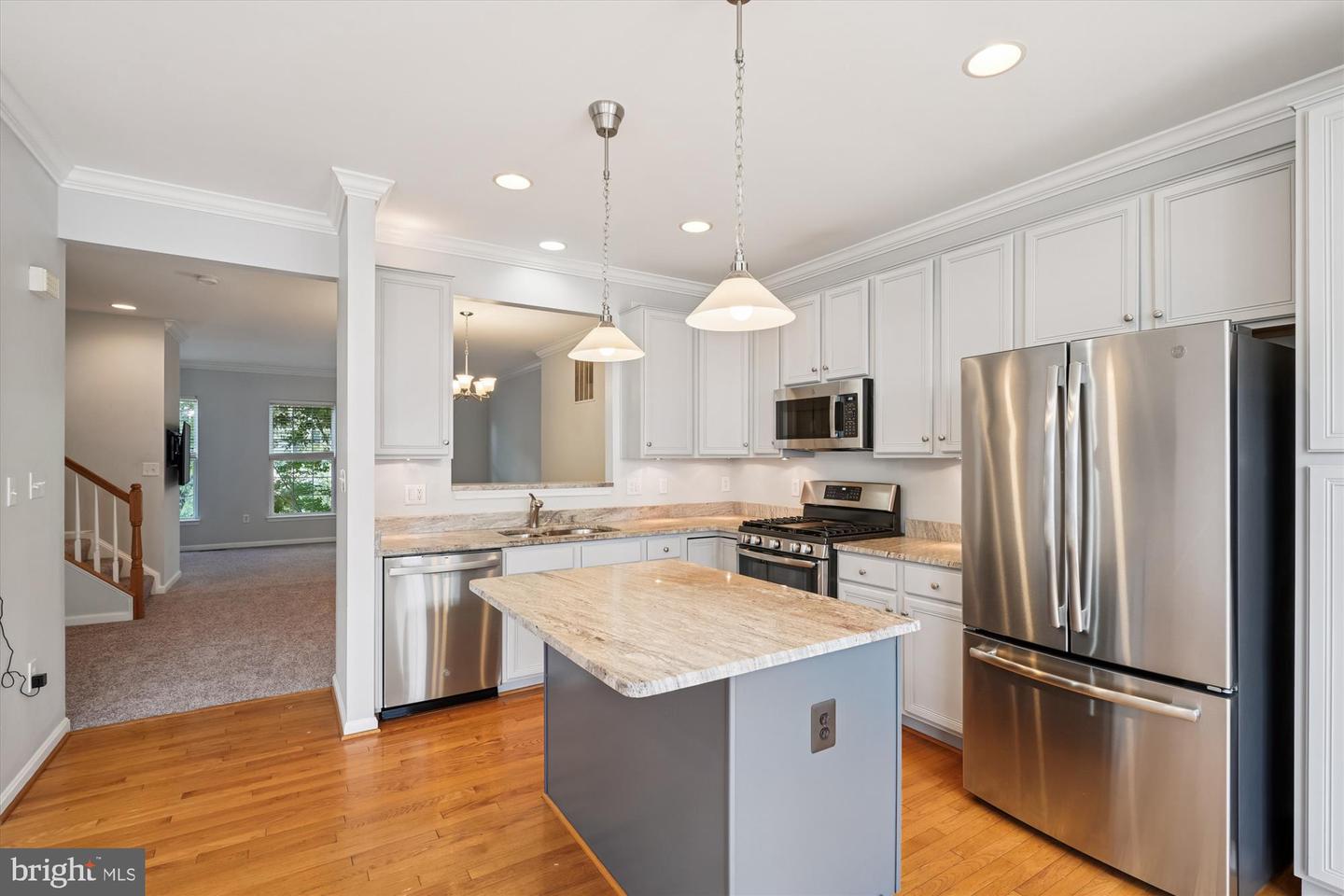 12912 LEATHERWOOD LN, WOODBRIDGE, Virginia 22192, 3 Bedrooms Bedrooms, 9 Rooms Rooms,2 BathroomsBathrooms,Residential,For sale,12912 LEATHERWOOD LN,VAPW2100342 MLS # VAPW2100342