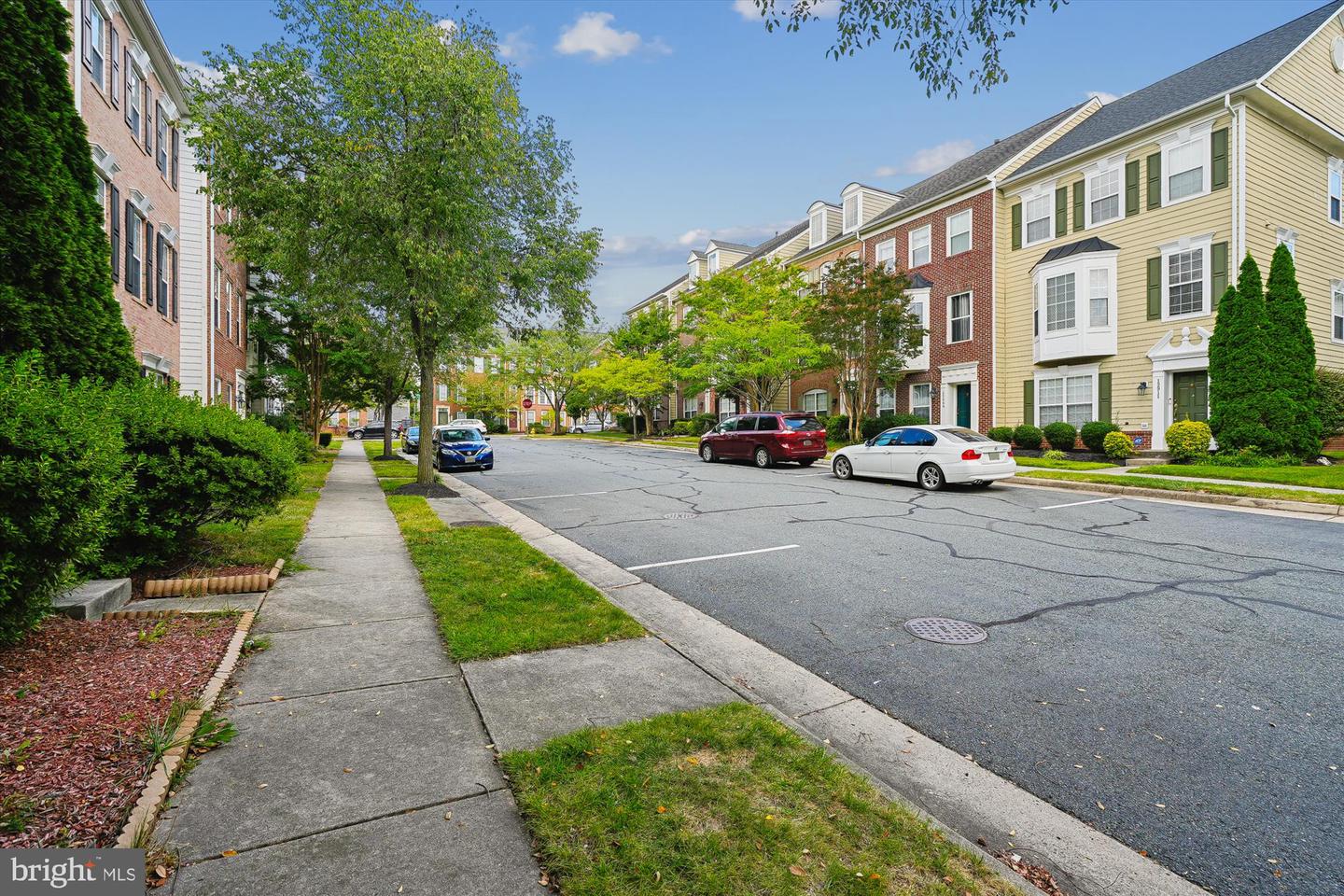 12912 LEATHERWOOD LN, WOODBRIDGE, Virginia 22192, 3 Bedrooms Bedrooms, 9 Rooms Rooms,2 BathroomsBathrooms,Residential,For sale,12912 LEATHERWOOD LN,VAPW2100342 MLS # VAPW2100342