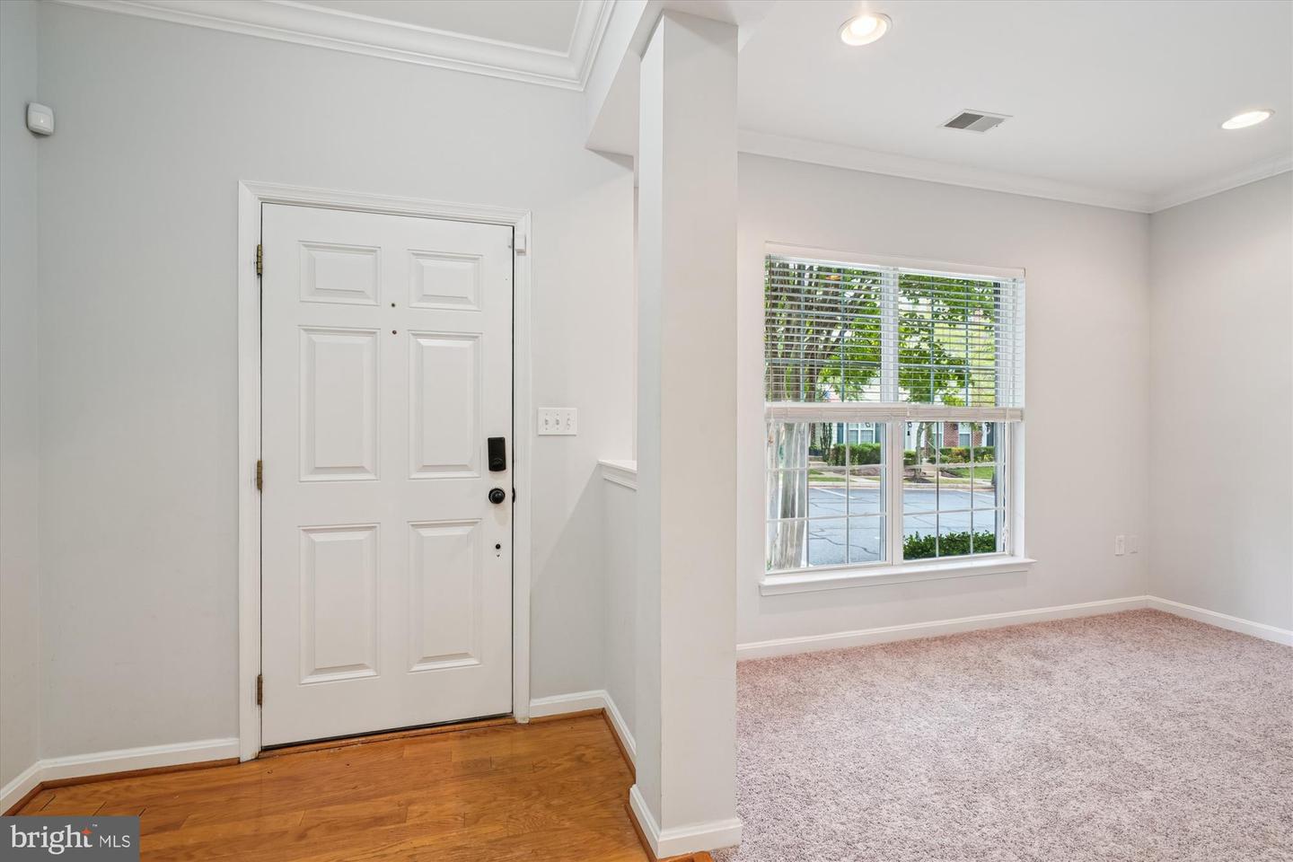 12912 LEATHERWOOD LN, WOODBRIDGE, Virginia 22192, 3 Bedrooms Bedrooms, 9 Rooms Rooms,2 BathroomsBathrooms,Residential,For sale,12912 LEATHERWOOD LN,VAPW2100342 MLS # VAPW2100342