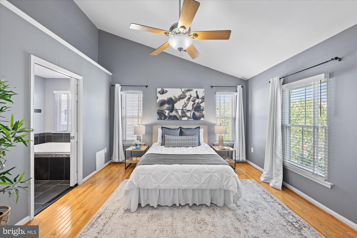 5101 GARDNER DR, ALEXANDRIA, Virginia 22304, 3 Bedrooms Bedrooms, ,2 BathroomsBathrooms,Residential,For sale,5101 GARDNER DR,VAAX2048530 MLS # VAAX2048530