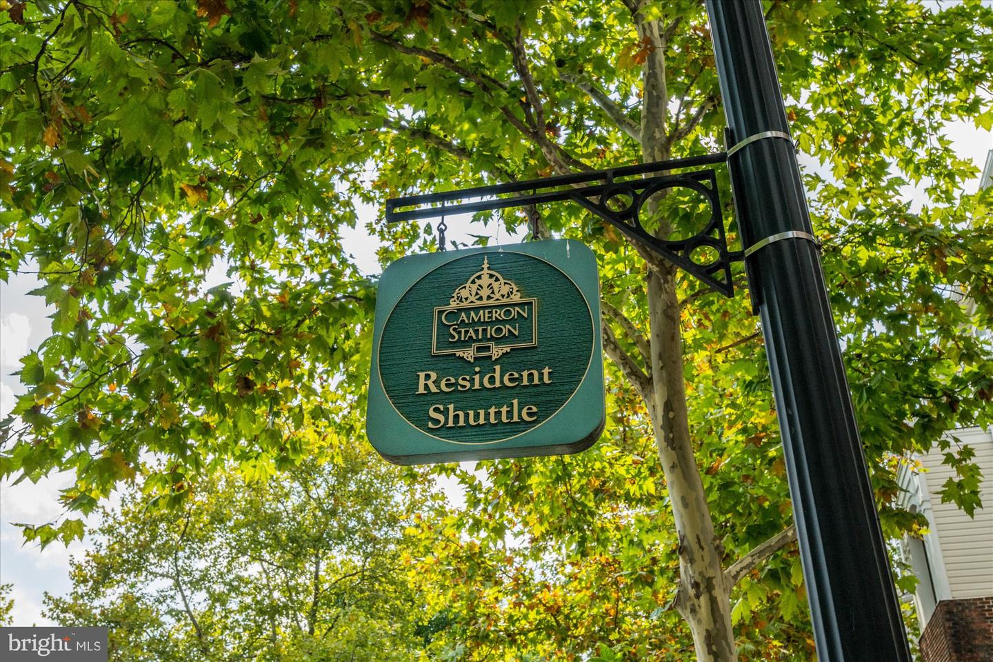 5101 GARDNER DR, ALEXANDRIA, Virginia 22304, 3 Bedrooms Bedrooms, ,2 BathroomsBathrooms,Residential,For sale,5101 GARDNER DR,VAAX2048530 MLS # VAAX2048530