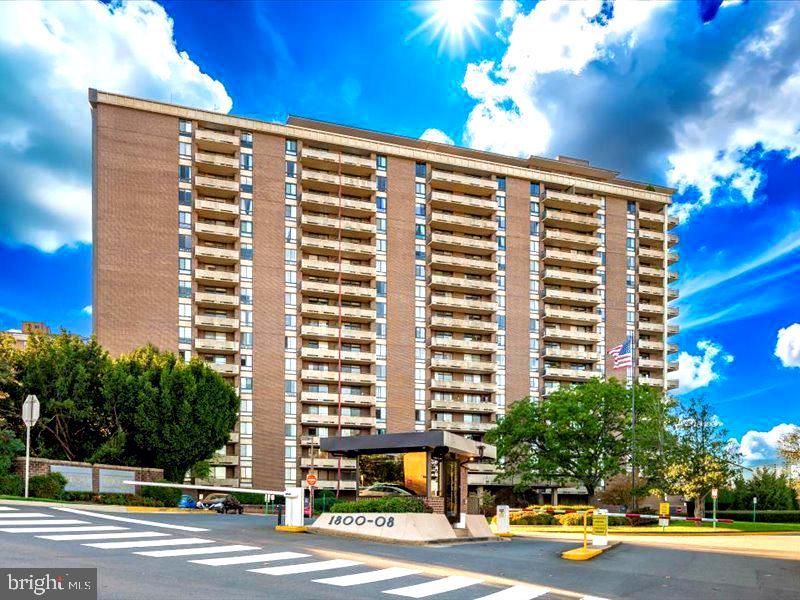 1800 OLD MEADOW RD #1412, MCLEAN, Virginia 22102, 1 Bedroom Bedrooms, 2 Rooms Rooms,1 BathroomBathrooms,Residential,For sale,1800 OLD MEADOW RD #1412,VAFX2261430 MLS # VAFX2261430