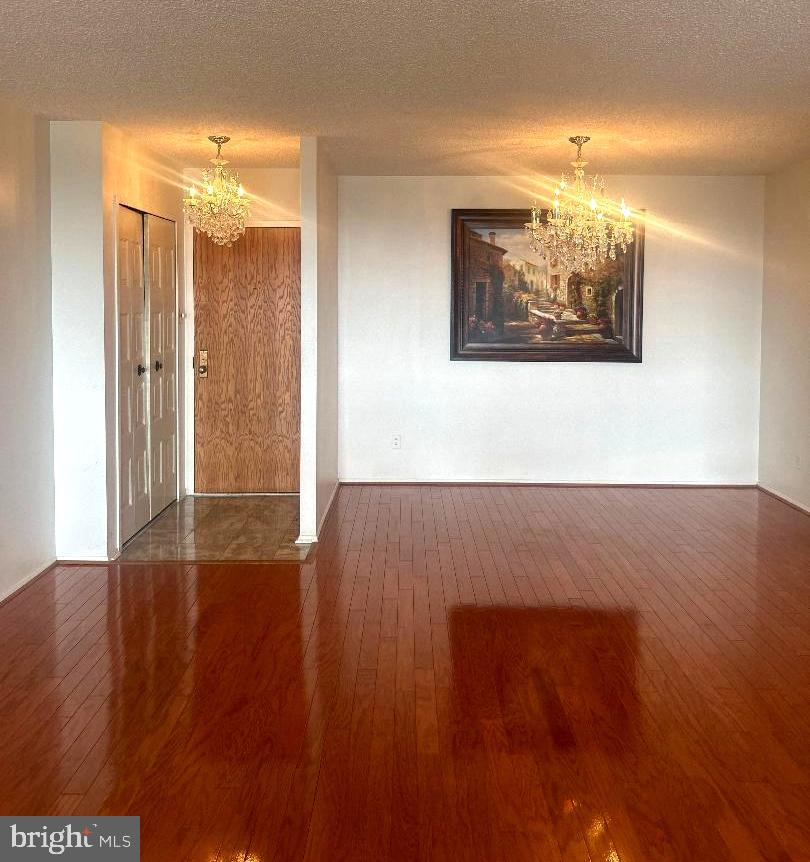 1800 OLD MEADOW RD #1412, MCLEAN, Virginia 22102, 1 Bedroom Bedrooms, 2 Rooms Rooms,1 BathroomBathrooms,Residential,For sale,1800 OLD MEADOW RD #1412,VAFX2261430 MLS # VAFX2261430