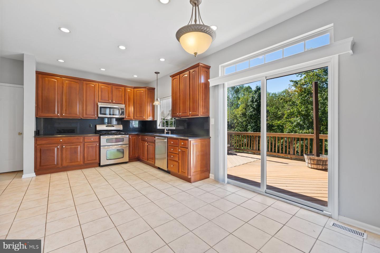 2857 MYRTLEWOOD DR, DUMFRIES, Virginia 22026, 3 Bedrooms Bedrooms, ,2 BathroomsBathrooms,Residential,For sale,2857 MYRTLEWOOD DR,VAPW2102120 MLS # VAPW2102120