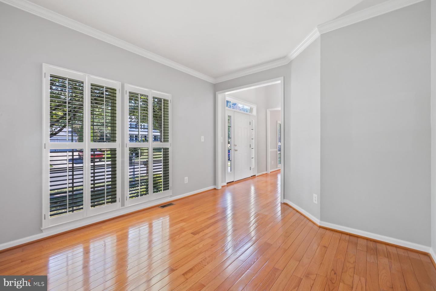 2857 MYRTLEWOOD DR, DUMFRIES, Virginia 22026, 3 Bedrooms Bedrooms, ,2 BathroomsBathrooms,Residential,For sale,2857 MYRTLEWOOD DR,VAPW2102120 MLS # VAPW2102120