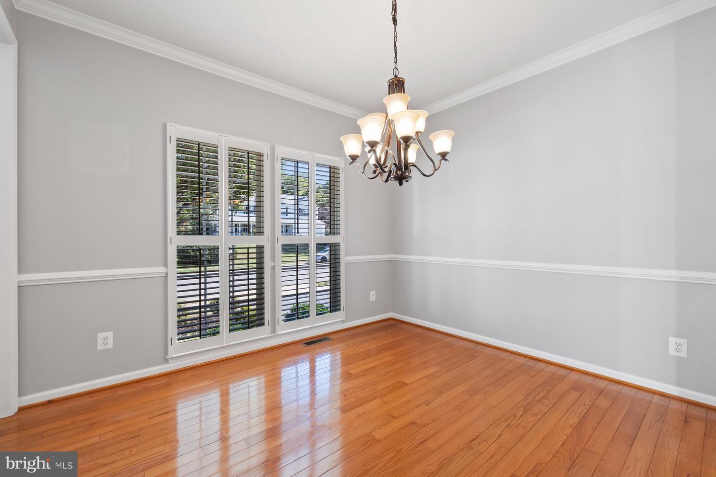 2857 MYRTLEWOOD DR, DUMFRIES, Virginia 22026, 3 Bedrooms Bedrooms, ,2 BathroomsBathrooms,Residential,For sale,2857 MYRTLEWOOD DR,VAPW2102120 MLS # VAPW2102120