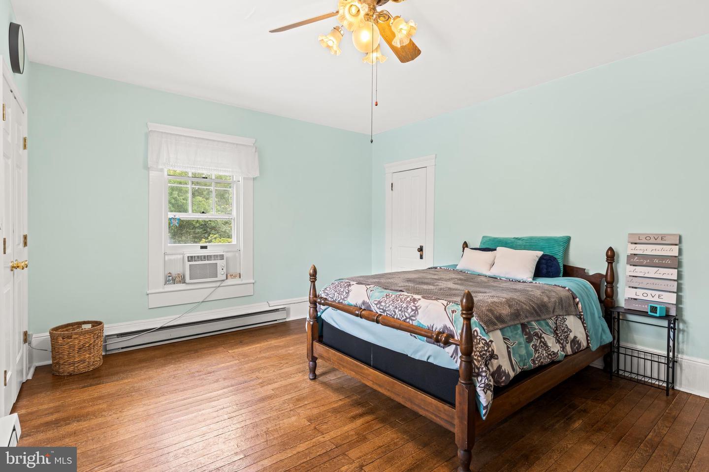 5164 N BLUE RIDGE TPKE, MADISON, Virginia 22727, 4 Bedrooms Bedrooms, 10 Rooms Rooms,2 BathroomsBathrooms,Residential,For sale,5164 N BLUE RIDGE TPKE,VAMA2002392 MLS # VAMA2002392