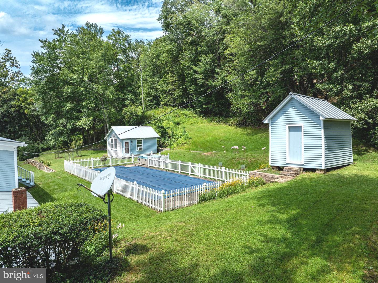 5164 N BLUE RIDGE TPKE, MADISON, Virginia 22727, 4 Bedrooms Bedrooms, 10 Rooms Rooms,2 BathroomsBathrooms,Residential,For sale,5164 N BLUE RIDGE TPKE,VAMA2002392 MLS # VAMA2002392