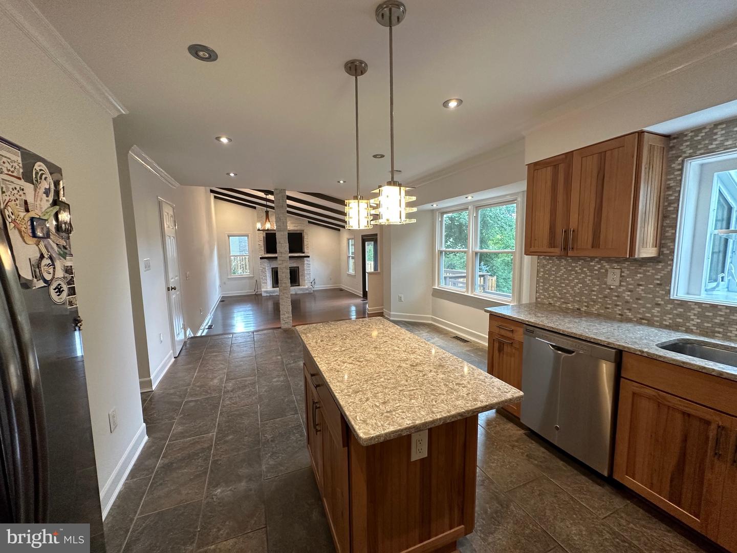 10030 GLENCROFT CT, VIENNA, Virginia 22181, 4 Bedrooms Bedrooms, ,3 BathroomsBathrooms,Residential,For sale,10030 GLENCROFT CT,VAFX2263136 MLS # VAFX2263136