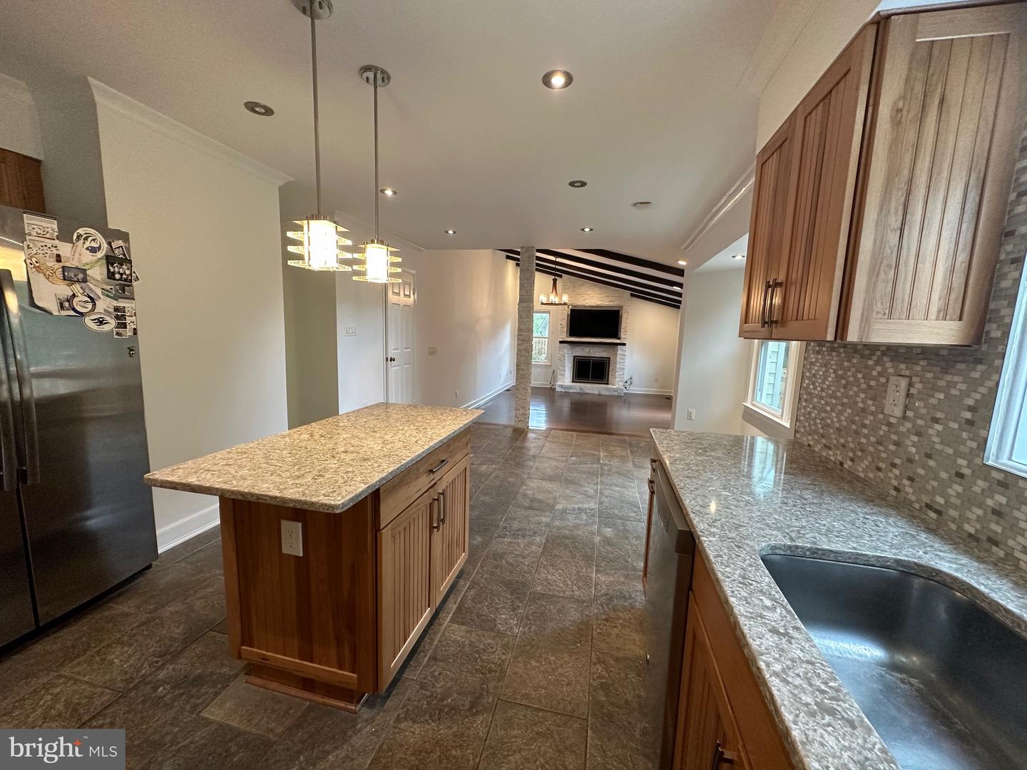 10030 GLENCROFT CT, VIENNA, Virginia 22181, 4 Bedrooms Bedrooms, ,3 BathroomsBathrooms,Residential,For sale,10030 GLENCROFT CT,VAFX2263136 MLS # VAFX2263136
