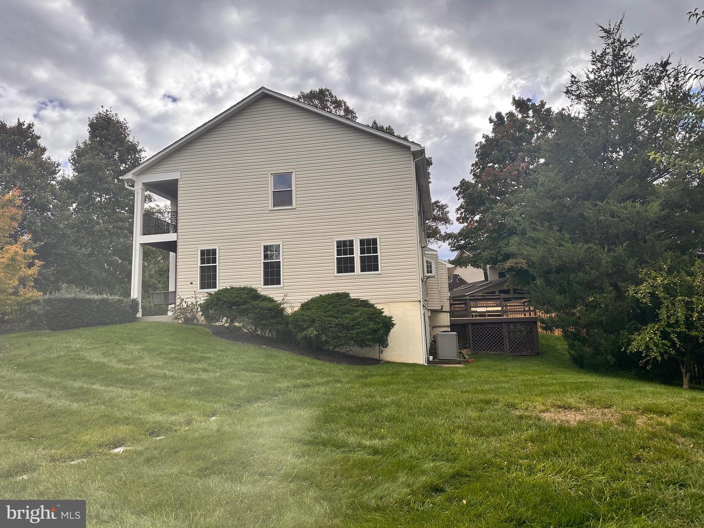 10030 GLENCROFT CT, VIENNA, Virginia 22181, 4 Bedrooms Bedrooms, ,3 BathroomsBathrooms,Residential,For sale,10030 GLENCROFT CT,VAFX2263136 MLS # VAFX2263136