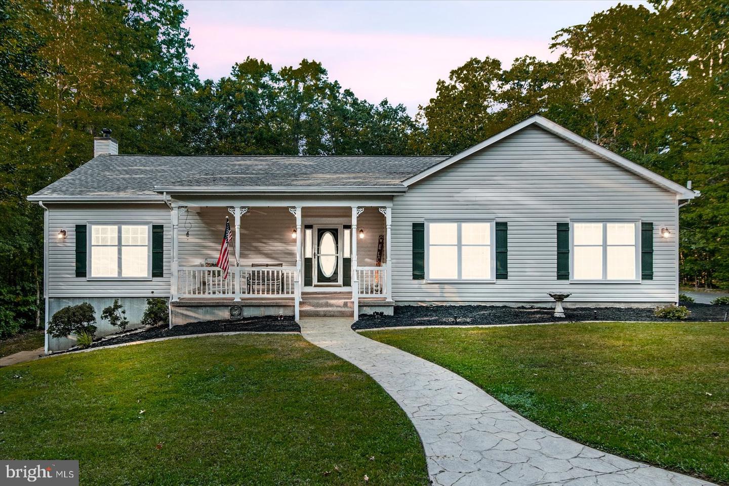 57 SHARP CT, STAFFORD, Virginia 22554, 3 Bedrooms Bedrooms, ,3 BathroomsBathrooms,Residential,For sale,57 SHARP CT,VAST2042216 MLS # VAST2042216