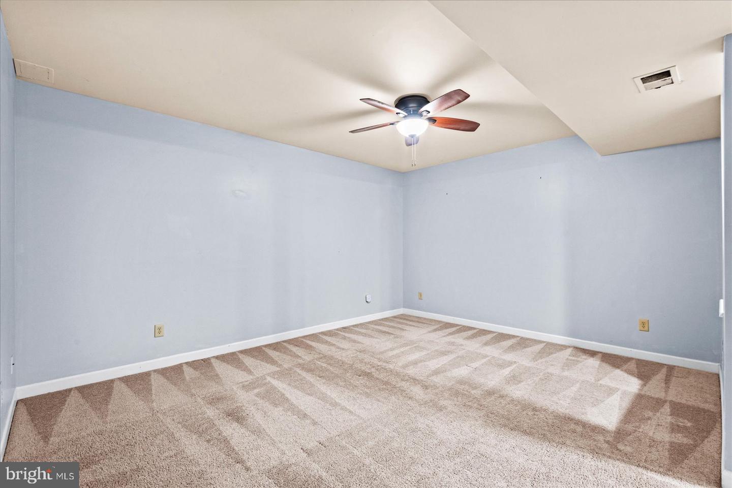 57 SHARP CT, STAFFORD, Virginia 22554, 3 Bedrooms Bedrooms, ,3 BathroomsBathrooms,Residential,For sale,57 SHARP CT,VAST2042216 MLS # VAST2042216