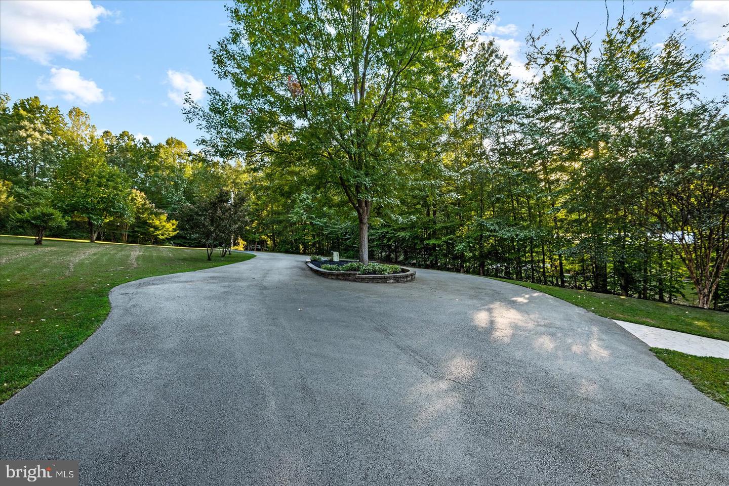 57 SHARP CT, STAFFORD, Virginia 22554, 3 Bedrooms Bedrooms, ,3 BathroomsBathrooms,Residential,For sale,57 SHARP CT,VAST2042216 MLS # VAST2042216