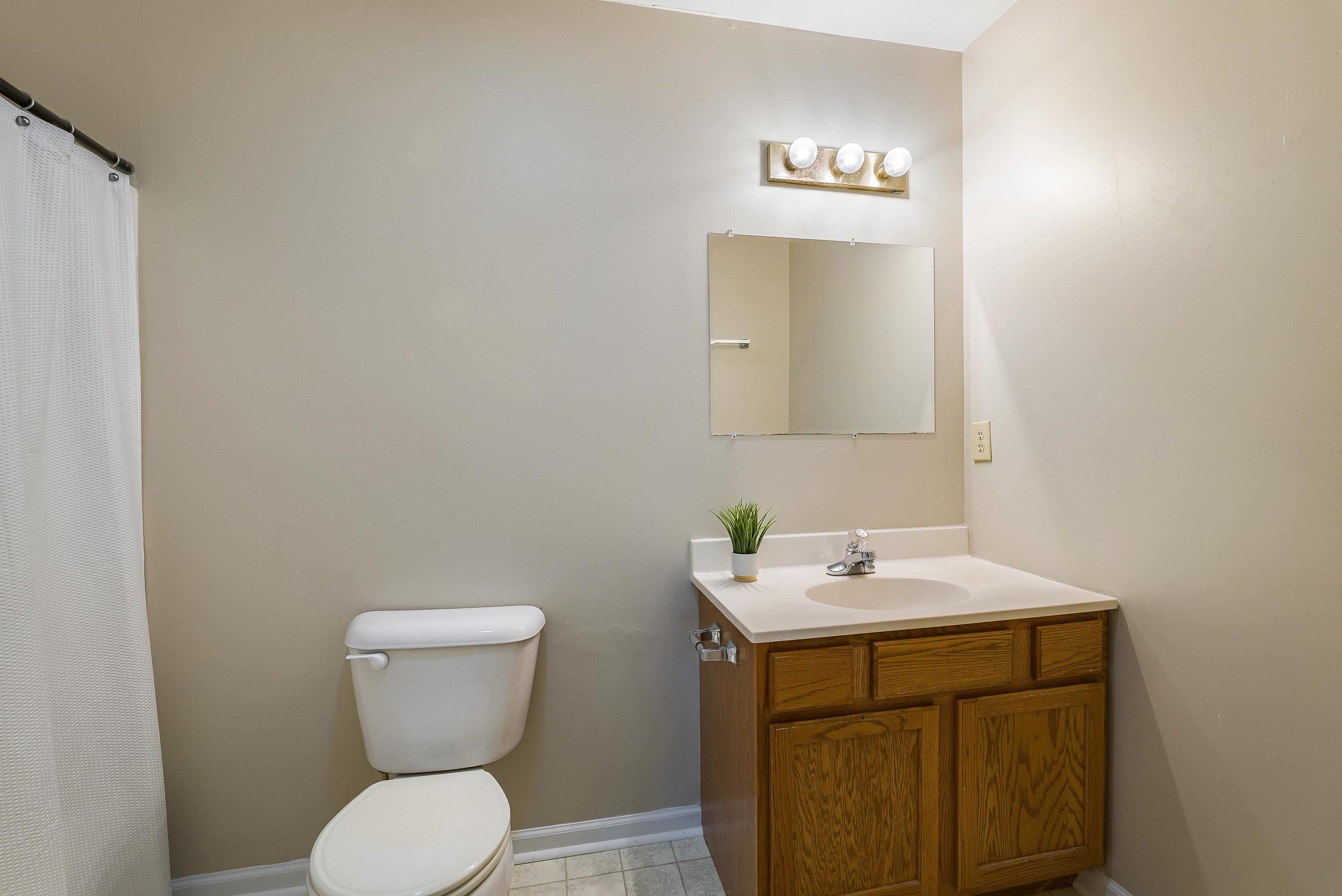 426 PEACH ST, STAUNTON, Virginia 24401, 3 Bedrooms Bedrooms, ,2 BathroomsBathrooms,Residential,426 PEACH ST,669820 MLS # 669820