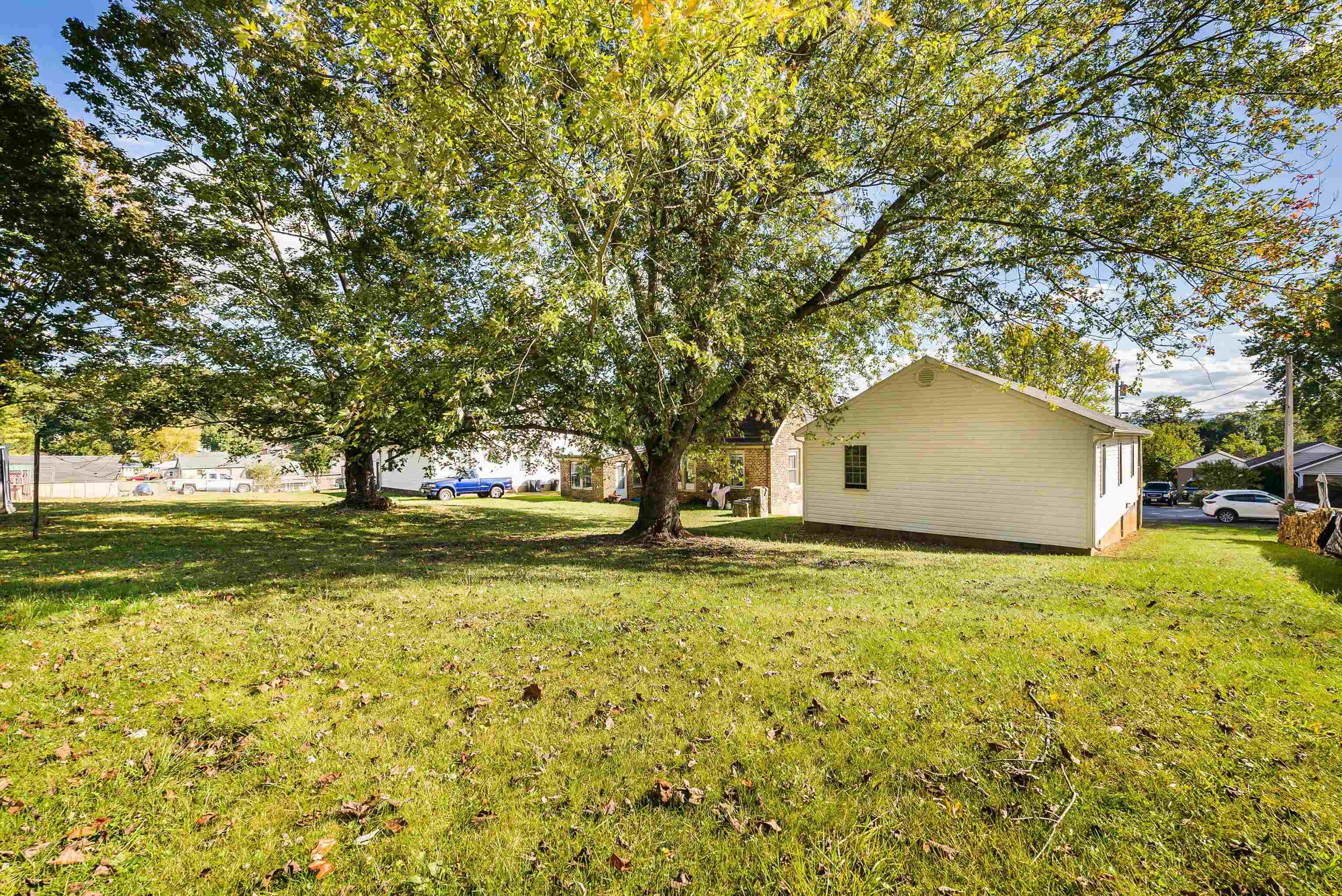426 PEACH ST, STAUNTON, Virginia 24401, 3 Bedrooms Bedrooms, ,2 BathroomsBathrooms,Residential,426 PEACH ST,669820 MLS # 669820