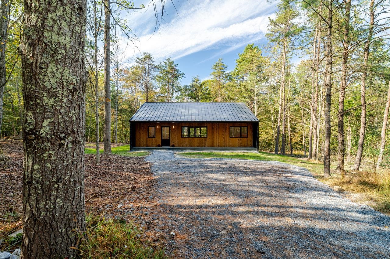 209 BEAVER RD, BASYE, Virginia 22810, 3 Bedrooms Bedrooms, ,2 BathroomsBathrooms,Residential,209 BEAVER RD,669829 MLS # 669829
