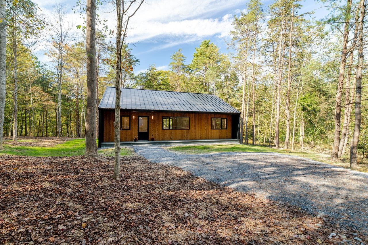 209 BEAVER RD, BASYE, Virginia 22810, 3 Bedrooms Bedrooms, ,2 BathroomsBathrooms,Residential,209 BEAVER RD,669829 MLS # 669829
