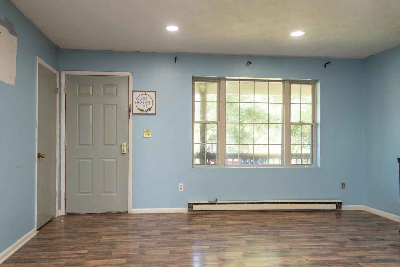 108 HARPER ST, WEYERS CAVE, Virginia 24486, 3 Bedrooms Bedrooms, ,2 BathroomsBathrooms,Residential,108 HARPER ST,669833 MLS # 669833