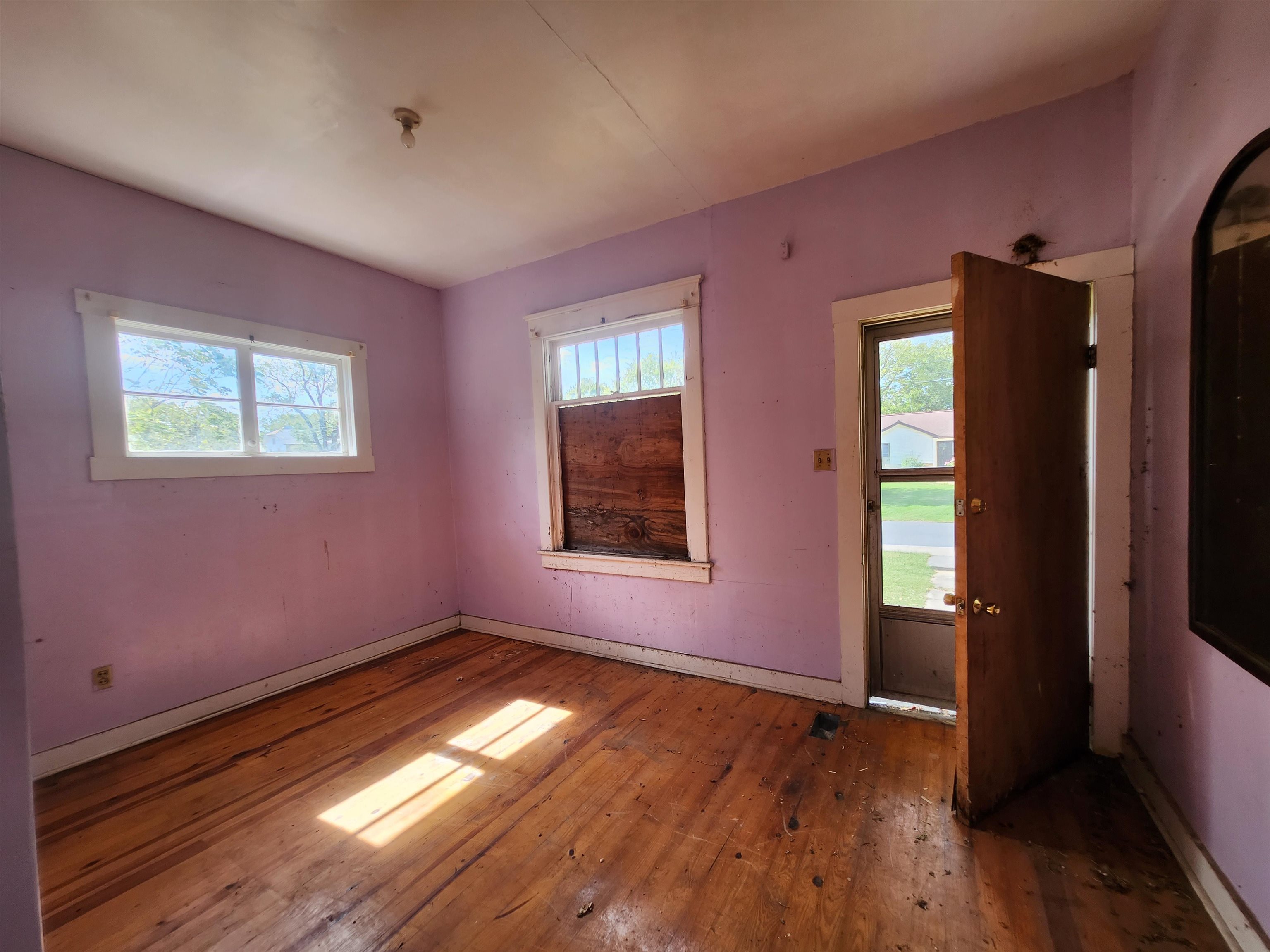 285 PARK AVE, BROADWAY, Virginia 22815, 3 Bedrooms Bedrooms, ,1 BathroomBathrooms,Residential,PARK AVE,285 PARK AVE,669850 MLS # 669850