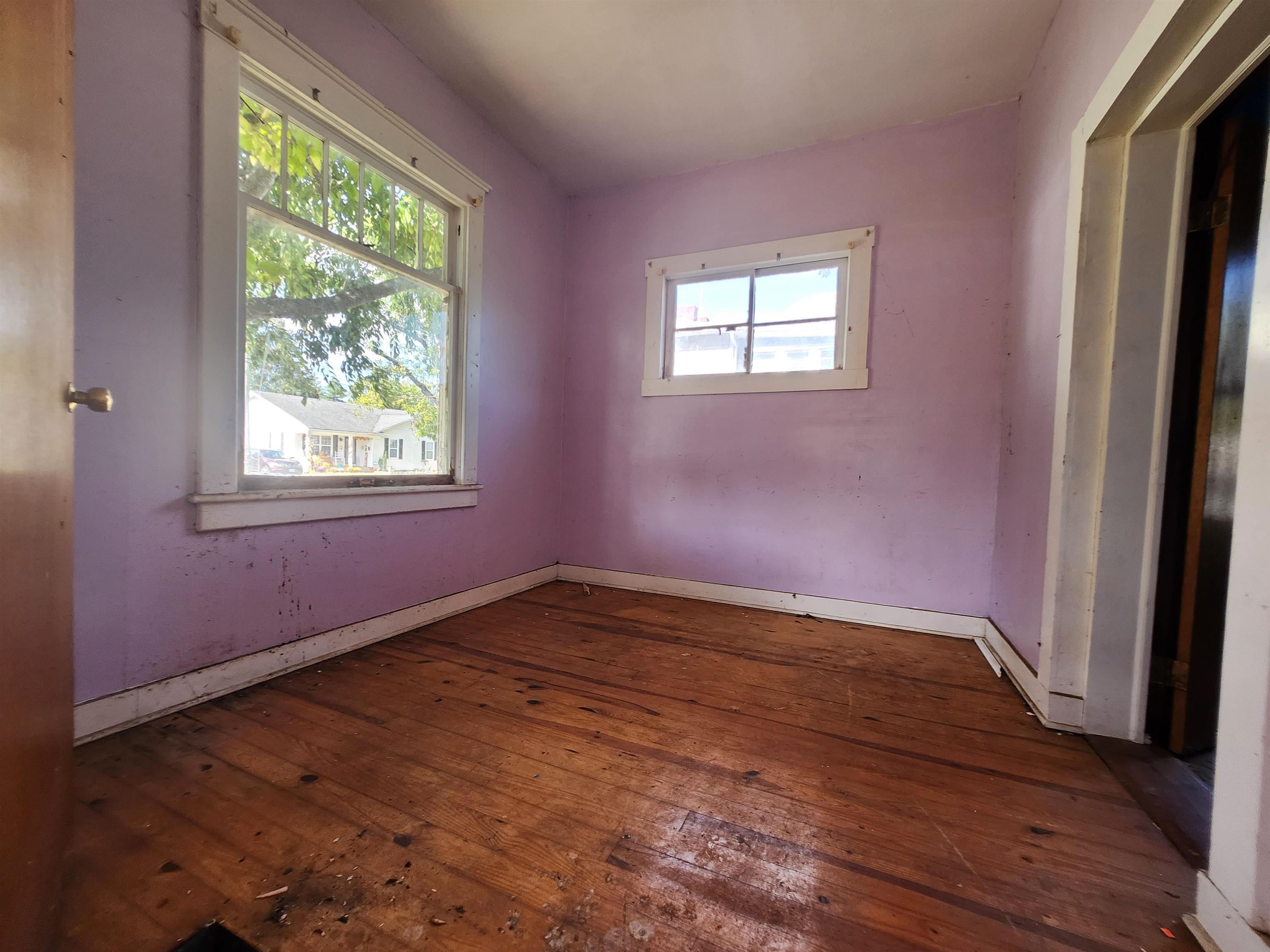 285 PARK AVE, BROADWAY, Virginia 22815, 3 Bedrooms Bedrooms, ,1 BathroomBathrooms,Residential,PARK AVE,285 PARK AVE,669850 MLS # 669850