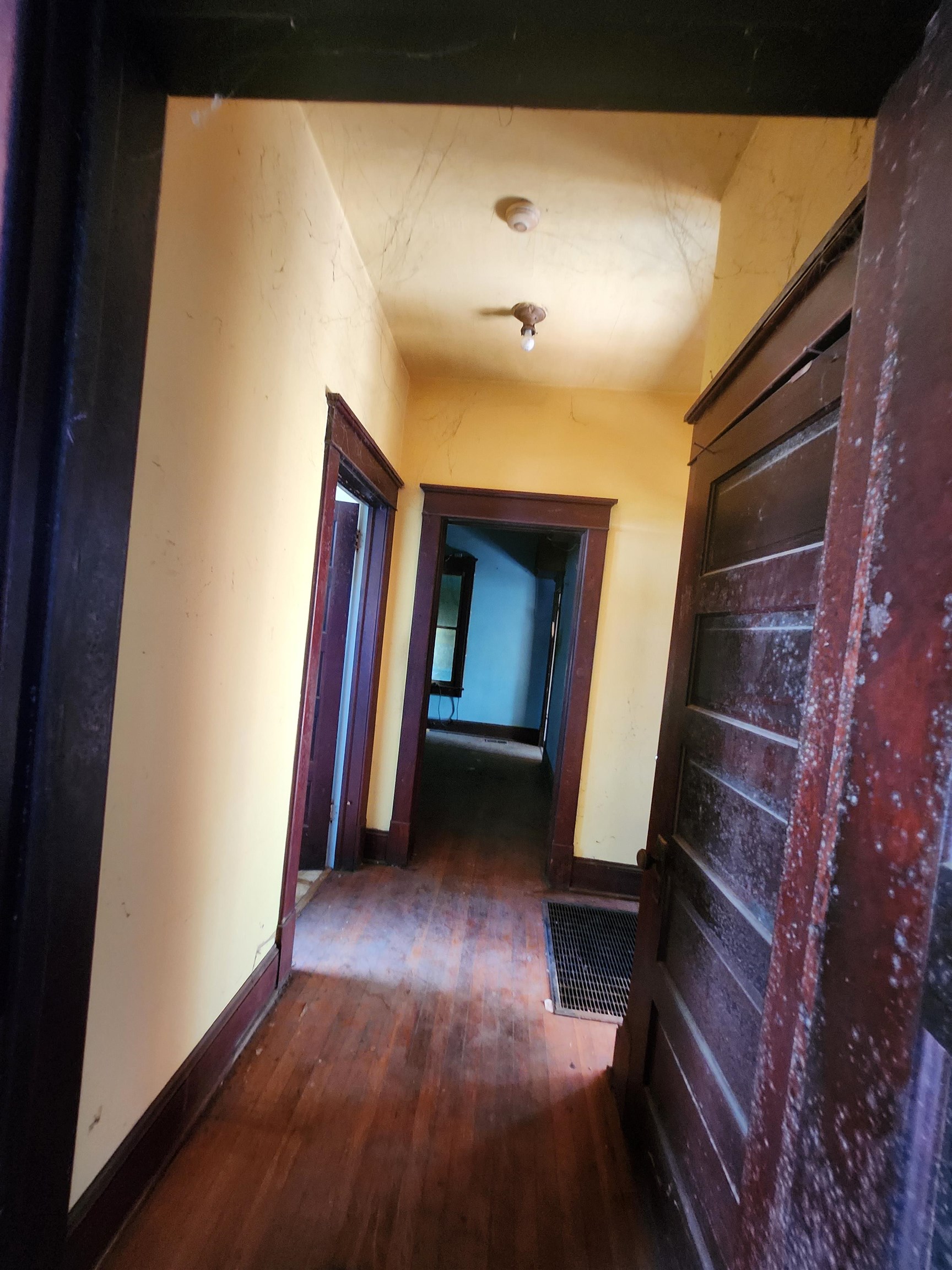 285 PARK AVE, BROADWAY, Virginia 22815, 3 Bedrooms Bedrooms, ,1 BathroomBathrooms,Residential,PARK AVE,285 PARK AVE,669850 MLS # 669850