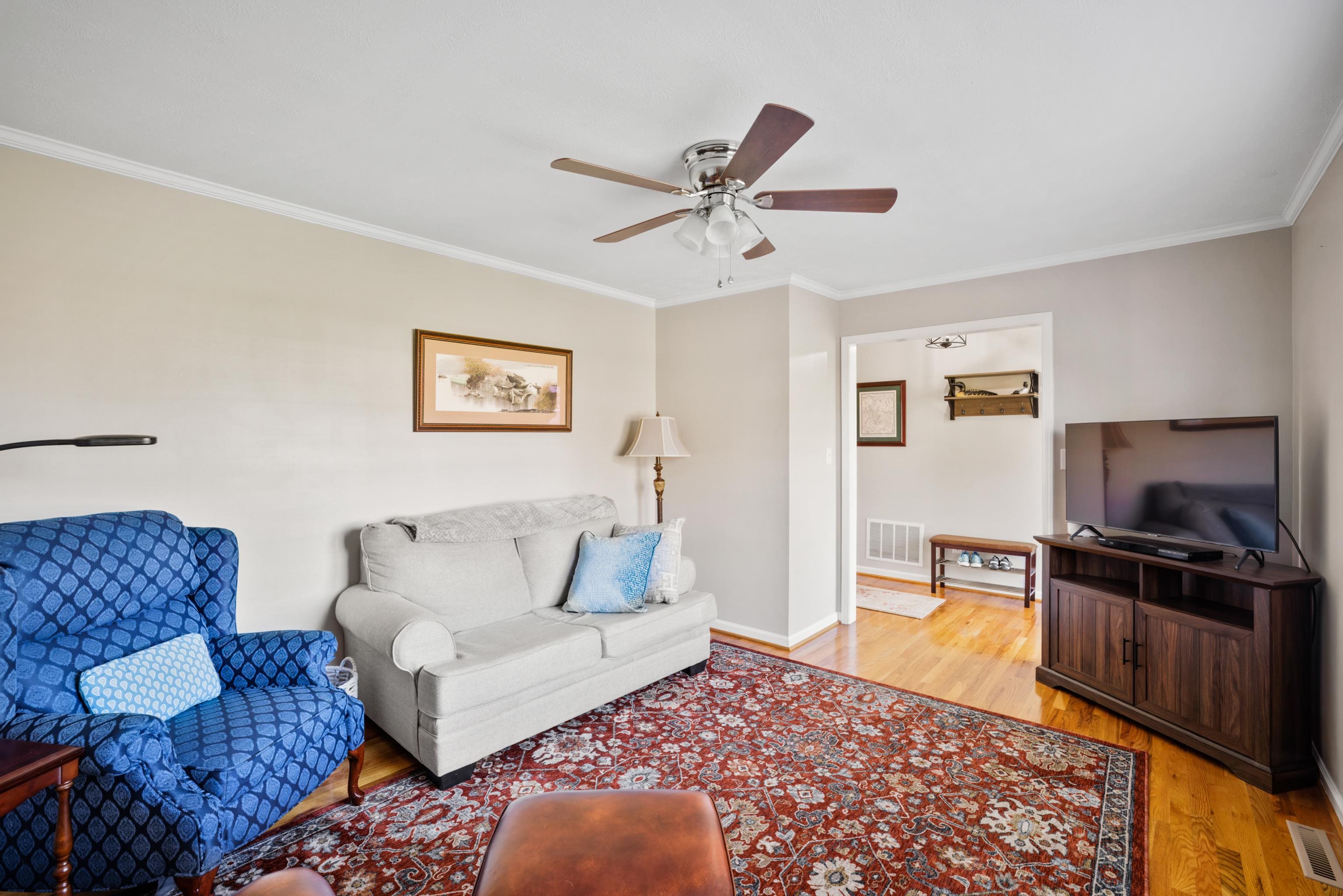 71 OLD WHITE BRIDGE RD, WAYNESBORO, Virginia 22980, 4 Bedrooms Bedrooms, ,3 BathroomsBathrooms,Residential,71 OLD WHITE BRIDGE RD,669852 MLS # 669852
