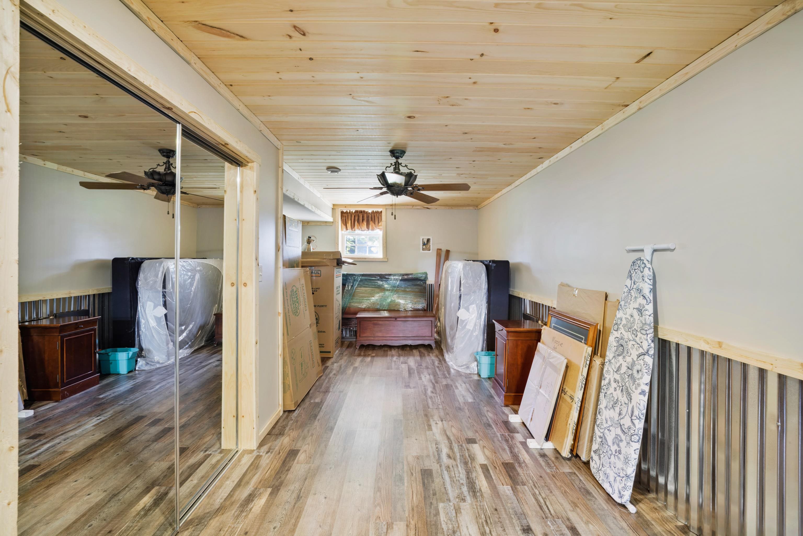71 OLD WHITE BRIDGE RD, WAYNESBORO, Virginia 22980, 4 Bedrooms Bedrooms, ,3 BathroomsBathrooms,Residential,71 OLD WHITE BRIDGE RD,669852 MLS # 669852