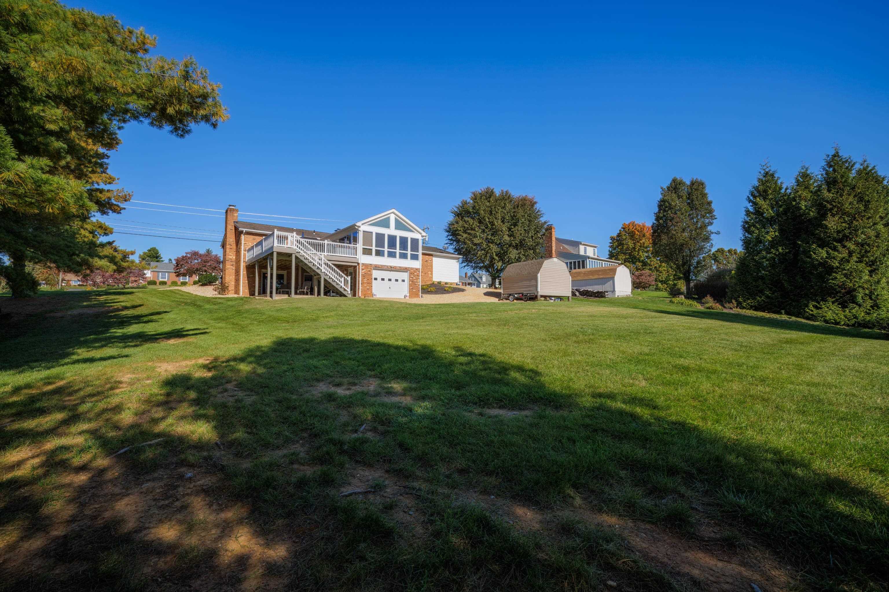 71 OLD WHITE BRIDGE RD, WAYNESBORO, Virginia 22980, 4 Bedrooms Bedrooms, ,3 BathroomsBathrooms,Residential,71 OLD WHITE BRIDGE RD,669852 MLS # 669852