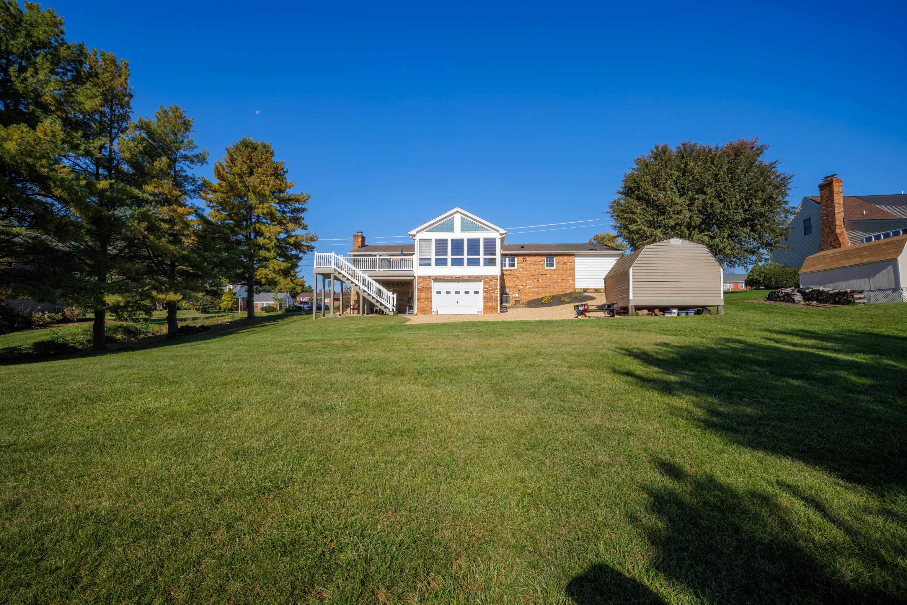 71 OLD WHITE BRIDGE RD, WAYNESBORO, Virginia 22980, 4 Bedrooms Bedrooms, ,3 BathroomsBathrooms,Residential,71 OLD WHITE BRIDGE RD,669852 MLS # 669852