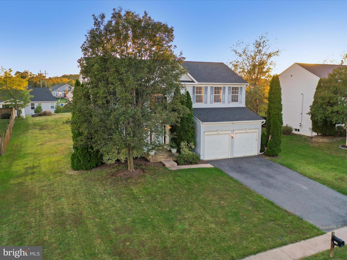 128 TEABERRY DR, WINCHESTER, Virginia 22602, 4 Bedrooms Bedrooms, ,3 BathroomsBathrooms,Residential,For sale,128 TEABERRY DR,VAFV2036652 MLS # VAFV2036652