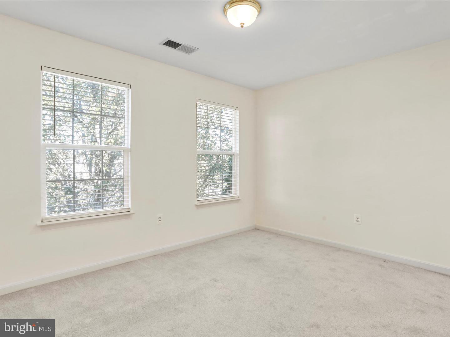 128 TEABERRY DR, WINCHESTER, Virginia 22602, 4 Bedrooms Bedrooms, ,3 BathroomsBathrooms,Residential,For sale,128 TEABERRY DR,VAFV2036652 MLS # VAFV2036652