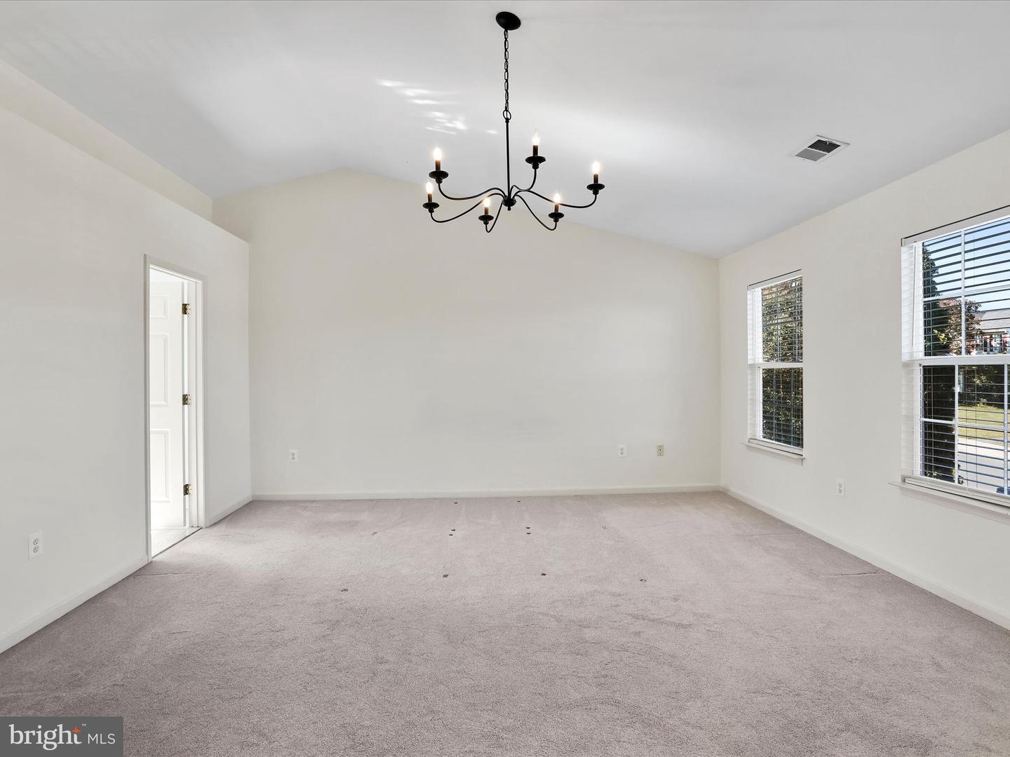 128 TEABERRY DR, WINCHESTER, Virginia 22602, 4 Bedrooms Bedrooms, ,3 BathroomsBathrooms,Residential,For sale,128 TEABERRY DR,VAFV2036652 MLS # VAFV2036652