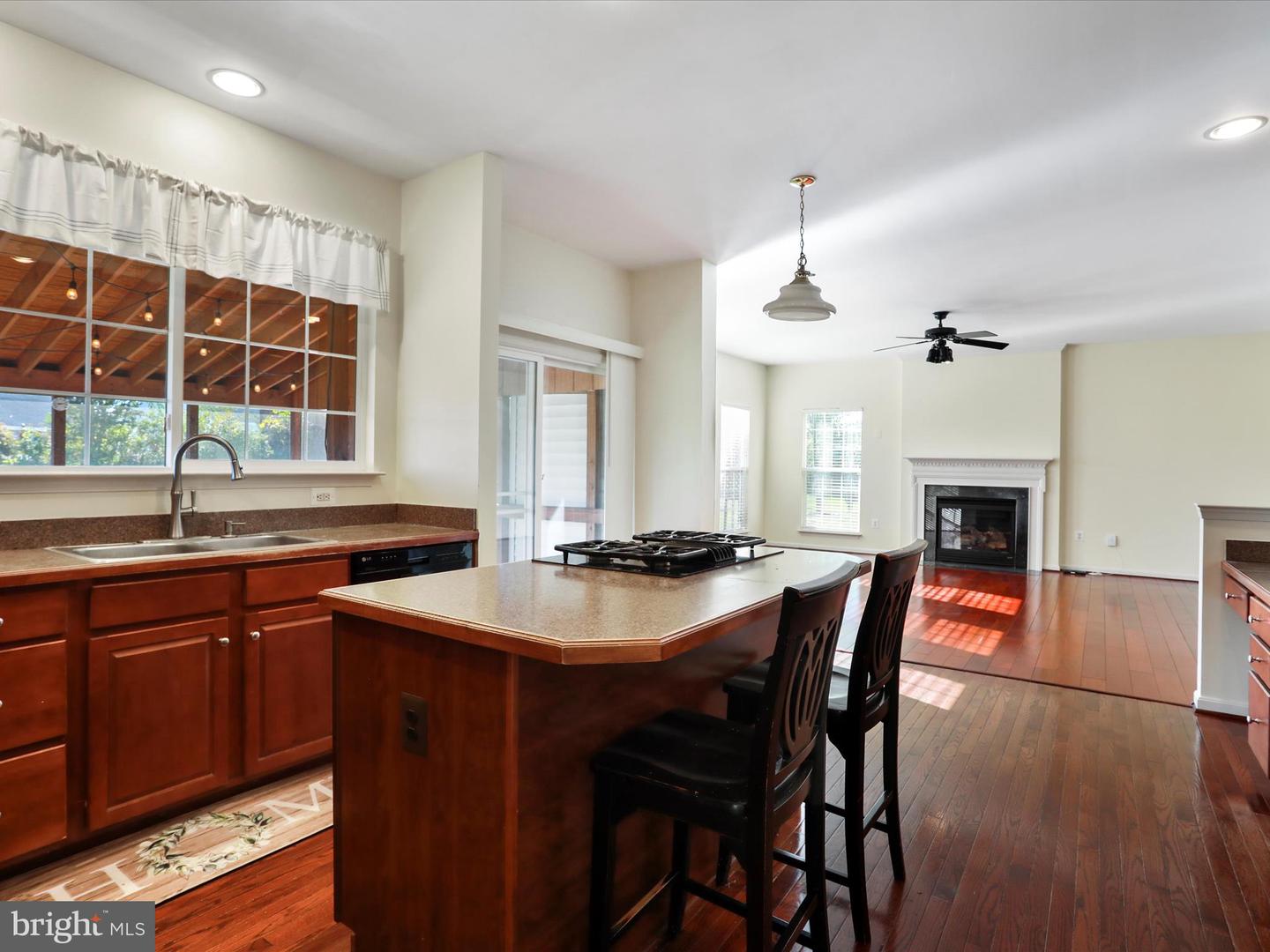 128 TEABERRY DR, WINCHESTER, Virginia 22602, 4 Bedrooms Bedrooms, ,3 BathroomsBathrooms,Residential,For sale,128 TEABERRY DR,VAFV2036652 MLS # VAFV2036652