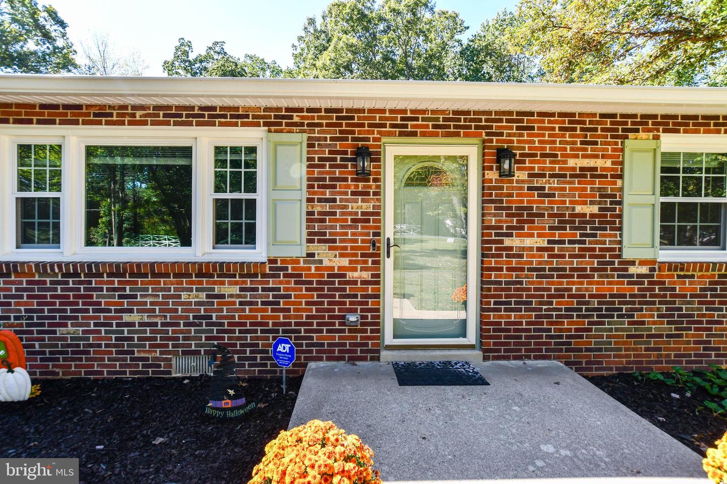 13660 VAN DOREN RD, MANASSAS, Virginia 20112, 3 Bedrooms Bedrooms, ,2 BathroomsBathrooms,Residential,For sale,13660 VAN DOREN RD,VAPW2103464 MLS # VAPW2103464