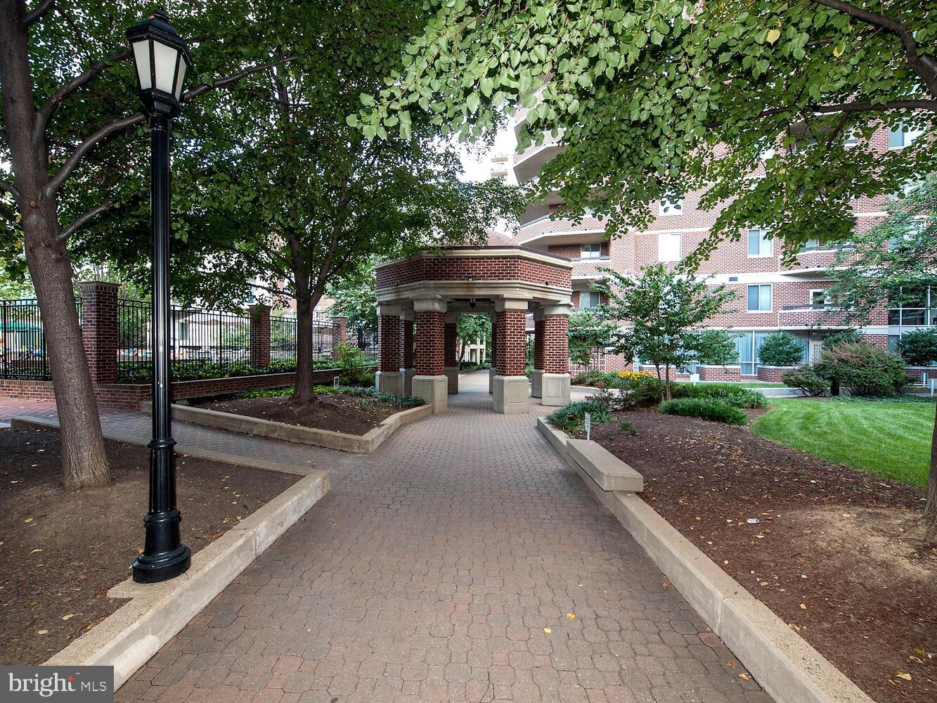 1276 N WAYNE ST #718, ARLINGTON, Virginia 22201, 1 Bedroom Bedrooms, ,1 BathroomBathrooms,Residential,For sale,1276 N WAYNE ST #718,VAAR2063424 MLS # VAAR2063424