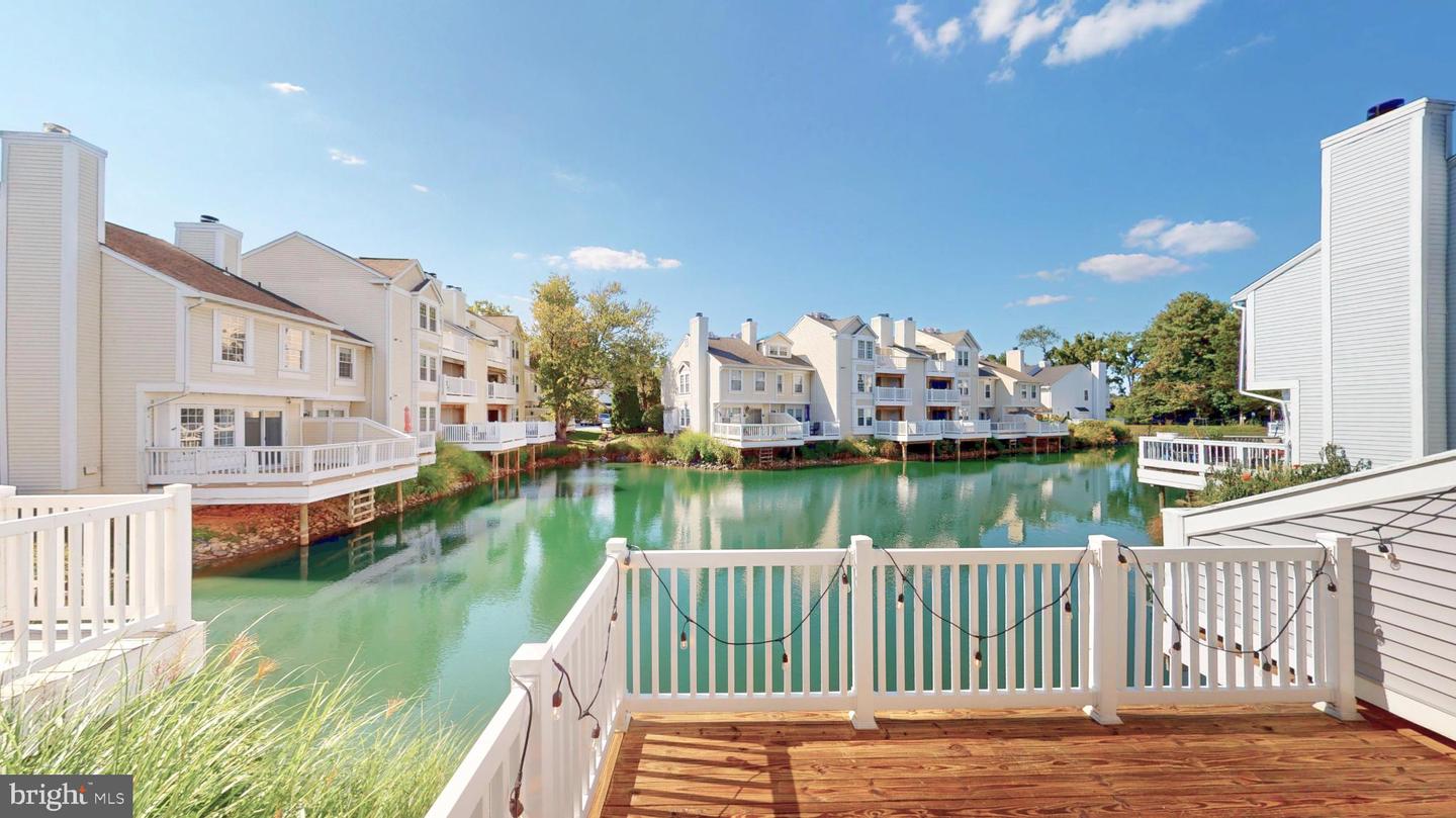 3345 LAKESIDE VIEW DR #7-7, FALLS CHURCH, Virginia 22041, 2 Bedrooms Bedrooms, 8 Rooms Rooms,2 BathroomsBathrooms,Residential,For sale,3345 LAKESIDE VIEW DR #7-7,VAFX2266858 MLS # VAFX2266858
