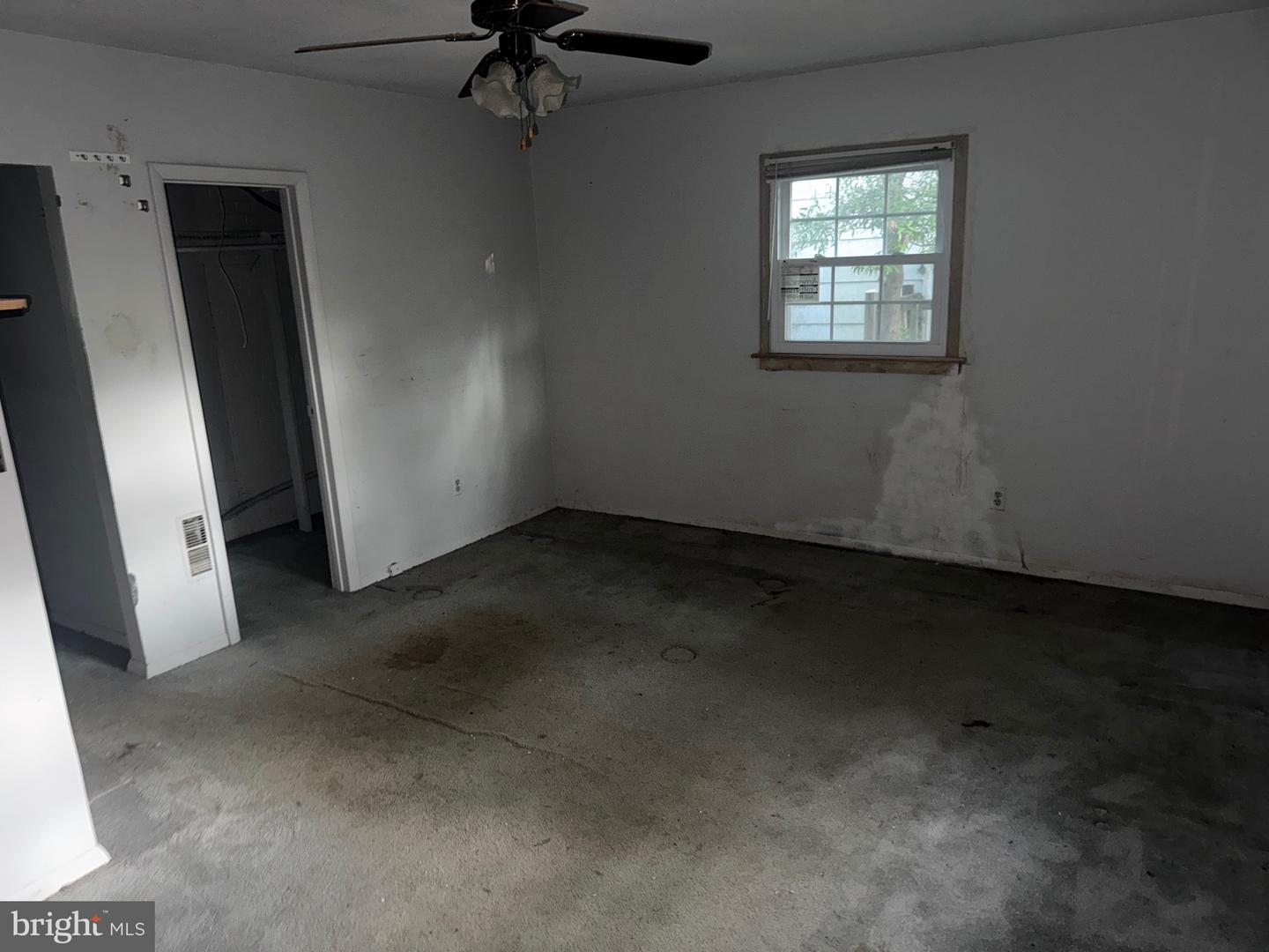 5215 GILPIN DR, SPRINGFIELD, Virginia 22151, 4 Bedrooms Bedrooms, ,2 BathroomsBathrooms,Residential,For sale,5215 GILPIN DR,VAFX2266916 MLS # VAFX2266916