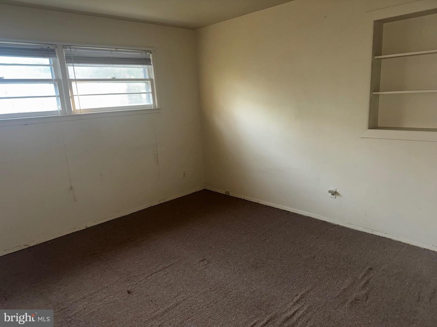5215 GILPIN DR, SPRINGFIELD, Virginia 22151, 4 Bedrooms Bedrooms, ,2 BathroomsBathrooms,Residential,For sale,5215 GILPIN DR,VAFX2266916 MLS # VAFX2266916