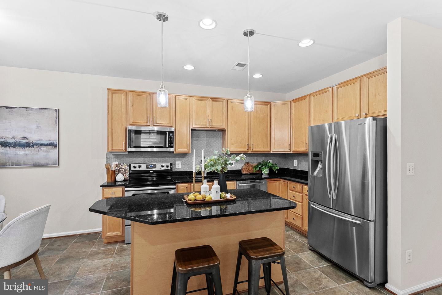 7757 GRANDWIND DR, LORTON, Virginia 22079, 4 Bedrooms Bedrooms, ,4 BathroomsBathrooms,Residential,For sale,7757 GRANDWIND DR,VAFX2267218 MLS # VAFX2267218